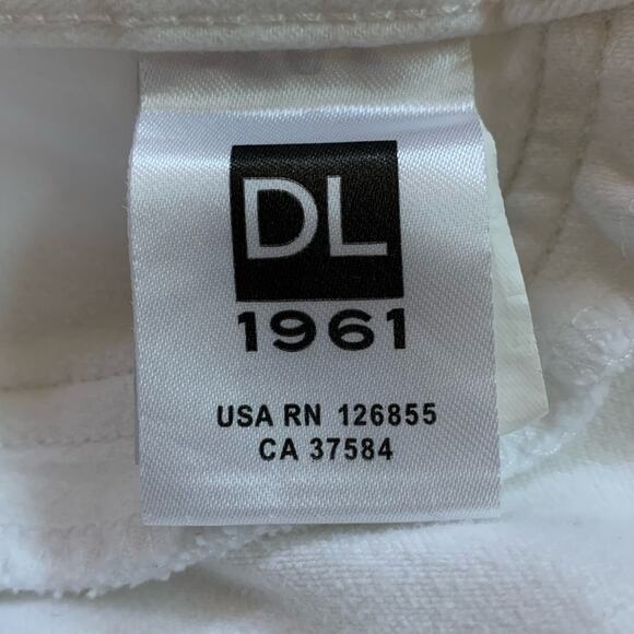 DL1961 Florence Instasculpt Cropped jeans in white, size 32 - Picture 8 of 10